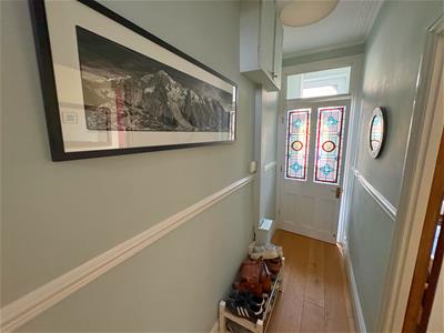 Picture 4